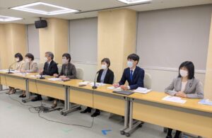 東京都青少年問題協議会条例の改正案について