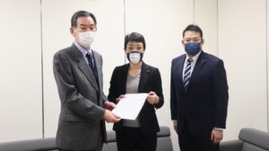 緊急事態宣言等の発出に伴う補正予算について臨時議会の招集を求める申し入れ