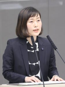 本会議　 米倉春奈都議(豊島区選出)の代表質問