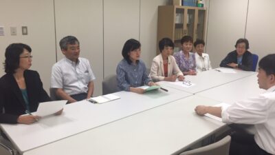 首都大学東京の学生への経済的支援の強化を求める申し入れ