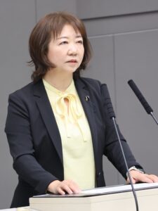 本会議　とや英津子都議(練馬区選出)の討論